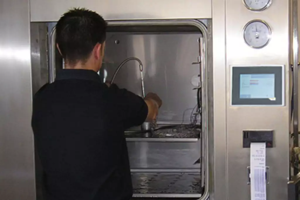 Autoclave service and maintenance - advice from the experts