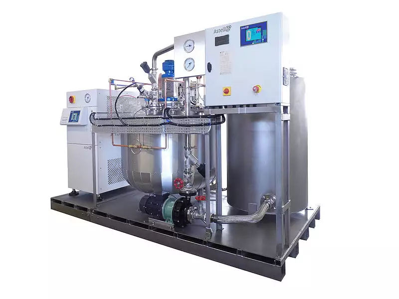 300 LITRE BATCH EFFLUENT DECONTAMINATION SYSTEM