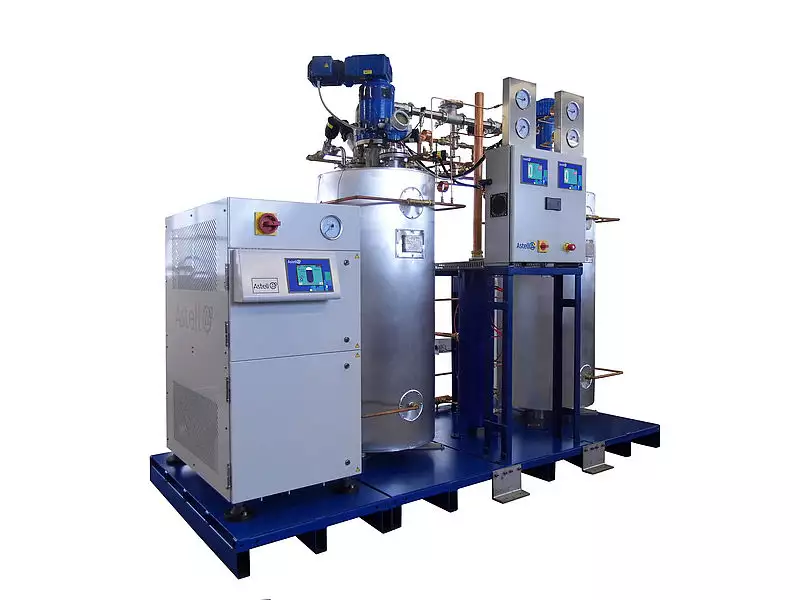 400 LITRE BATCH EFFLUENT DECONTAMINATION SYSTEM