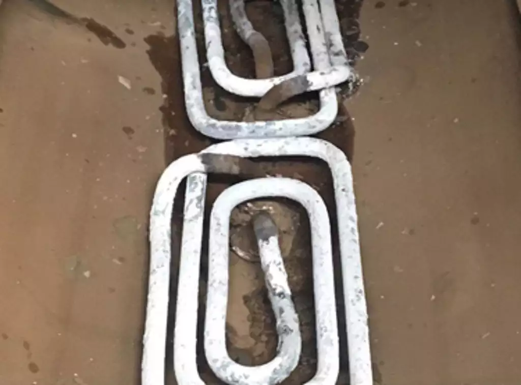 Autoclave water quality and limescale protection